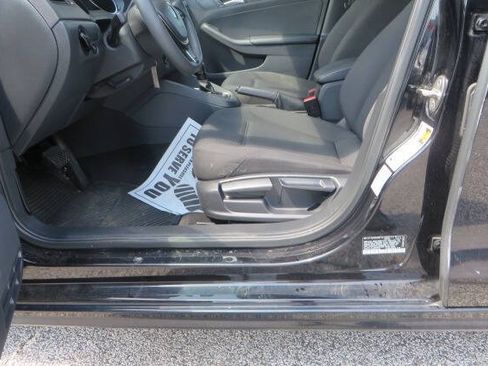 Used 2016 Volkswagen Jetta S FWD image 12