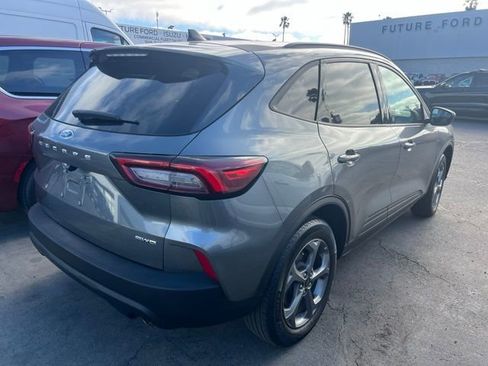 Used 2025 Ford Escape ST-Line AWD/4WD image 9