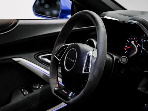 Used 2018 Chevrolet Camaro ZL1 image 50