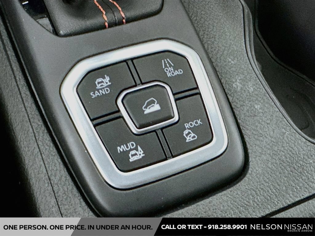 Certified 2026 Nissan Frontier PRO-4X w/ Pro-4x Convenience Package AWD/4WD image 33