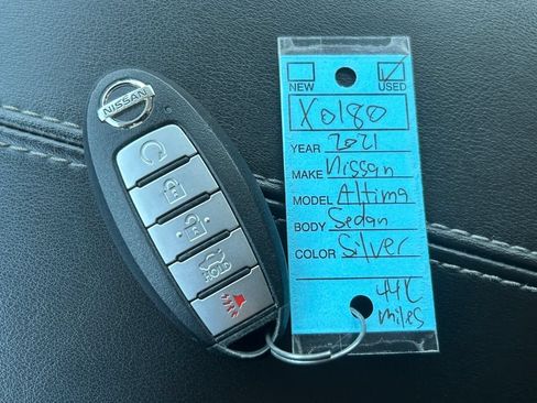 Used 2021 Nissan Altima 2.5 SV FWD image 36