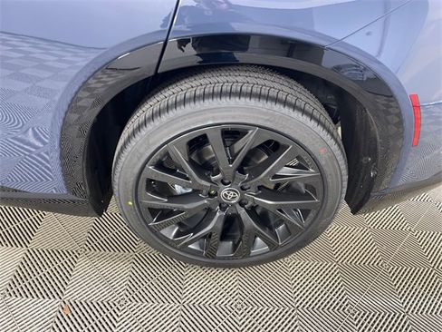 New 2026 Toyota Crown Signia w/ Advanced Technology Package image 19