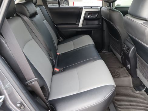 Used 2023 Toyota 4Runner SR5 Premium w/ Moonroof Package AWD/4WD image 38