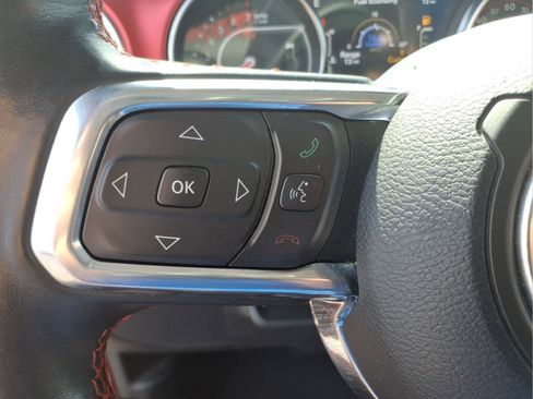Used 2021 Jeep Wrangler Unlimited Rubicon AWD/4WD image 21