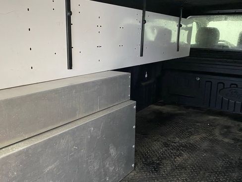 Used 2019 Ford F150 XLT image 6