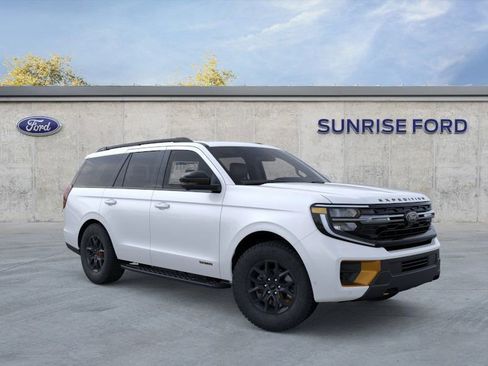 New 2025 Ford Expedition Tremor image 7