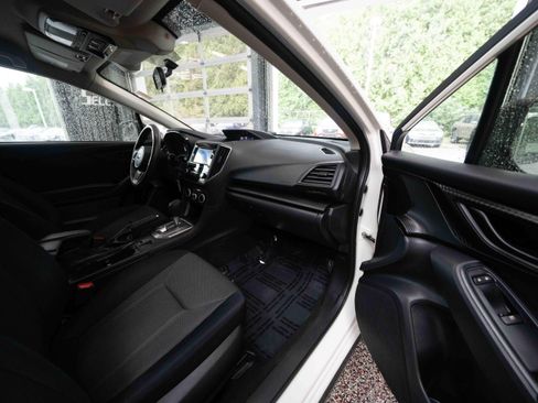 Used 2020 Subaru Crosstrek 2.0i AWD/4WD image 26