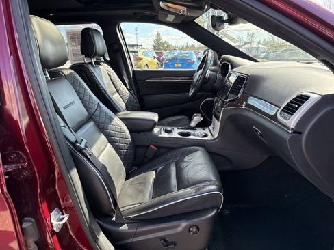 Used 2019 Jeep Grand Cherokee Summit image 11