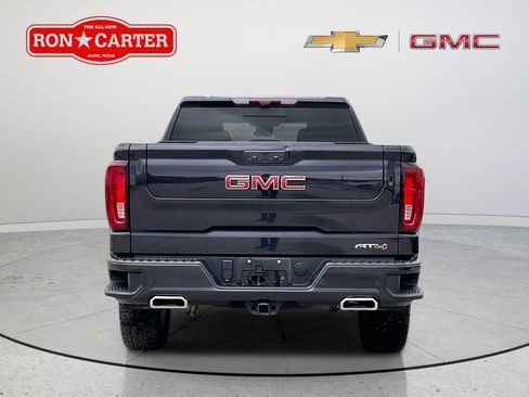 Used 2023 GMC Sierra 1500 AT4 w/ Technology Package AWD/4WD image 5
