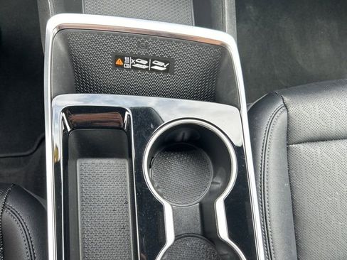 Used 2025 Chevrolet Equinox LT w/ Convenience Package II image 42