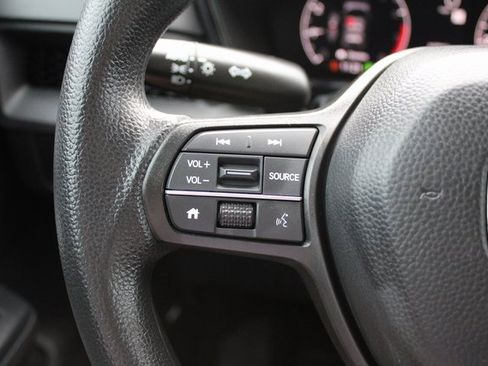 Used 2024 Honda CR-V EX image 10