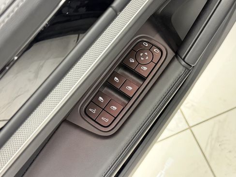 Certified 2026 Porsche Cayenne Coupe AWD/4WD image 29