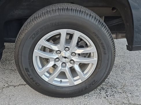 Used 2021 Chevrolet Silverado 1500 RST image 9