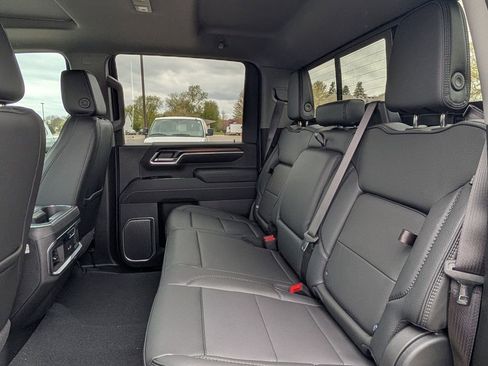 New 2026 GMC Sierra 3500 Denali w/ Denali Reserve Package AWD/4WD image 34