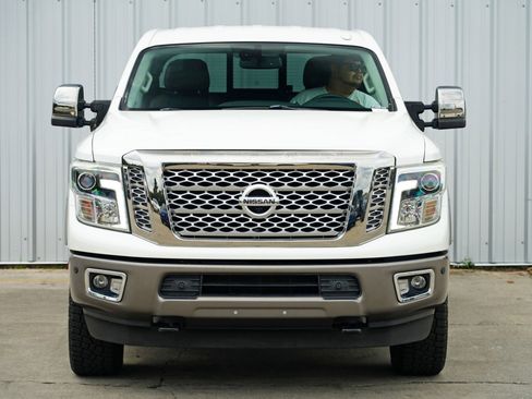 Used 2016 Nissan Titan Platinum Reserve image 45