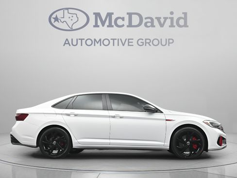 Used 2023 Volkswagen Jetta GLI Autobahn w/ GLI Black Package FWD image 32