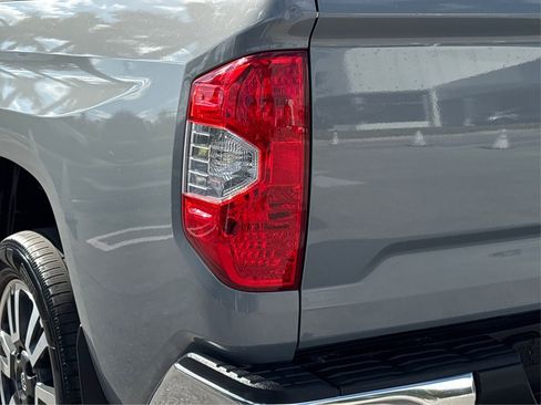 Used 2020 Toyota Tundra SR5 w/ SR5 Upgrade Package image 15