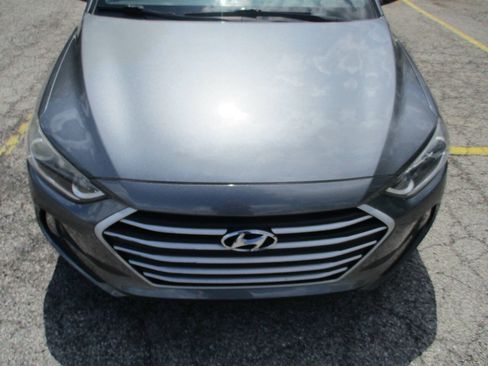 Used 2017 Hyundai Elantra Value Edition FWD image 20