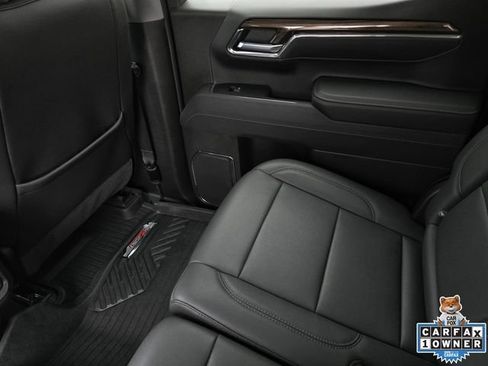 Used 2025 Chevrolet Silverado 1500 LT Trail Boss w/ Convenience Package II AWD/4WD image 15