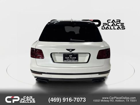 Used 2017 Bentley Bentayga AWD/4WD image 7