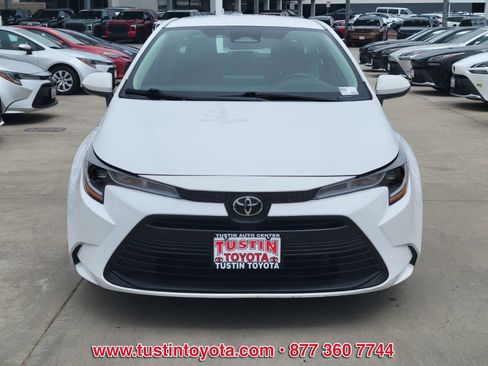 Certified 2023 Toyota Corolla LE FWD image 8