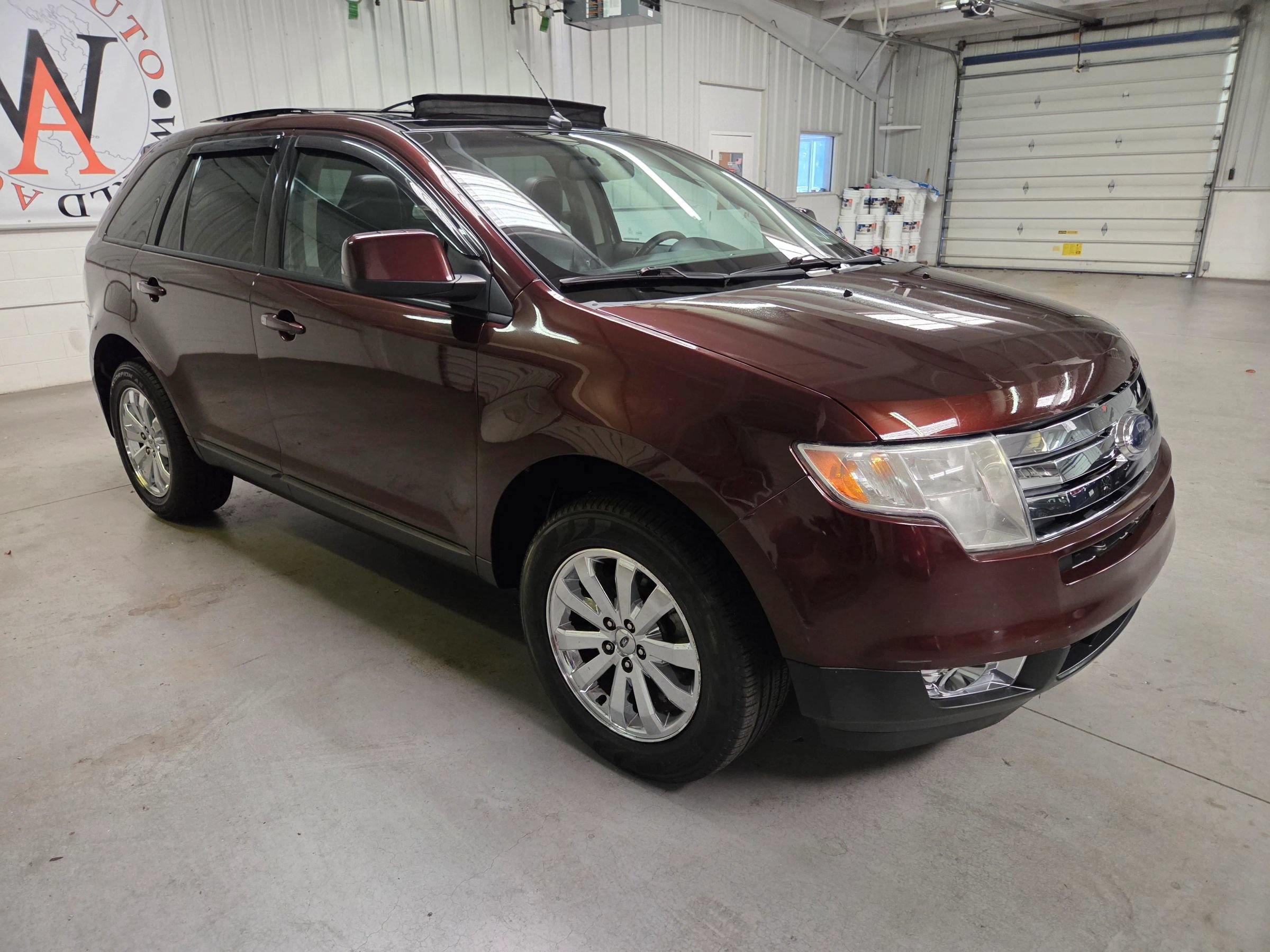 Used 2010 Ford Edge SEL FWD image 10