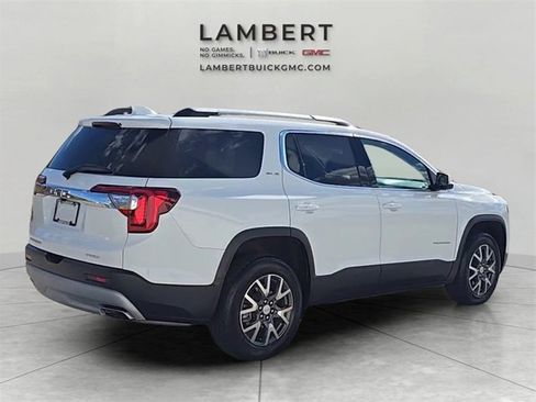 Used 2023 GMC Acadia SLE w/ Driver Convenience Package image 5
