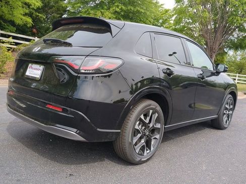 New 2026 Honda HR-V EX-L image 4