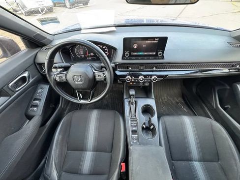 Used 2023 Honda Civic Sport image 16