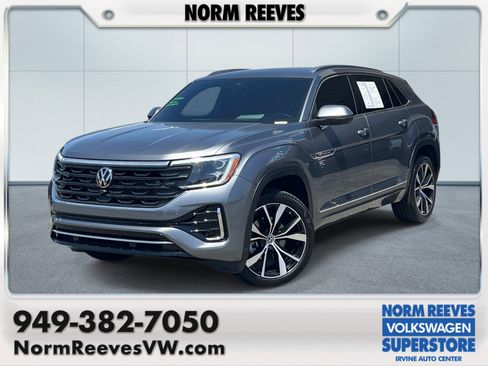 Used 2024 Volkswagen Atlas Cross Sport SEL Premium R-Line AWD/4WD image 1