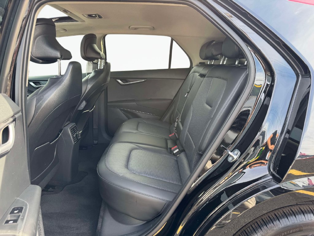 Certified 2025 Kia Niro Wave w/ Wave Preserve Package FWD image 11