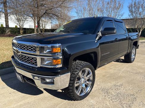 Used 2015 Chevrolet Silverado 1500 LT image 3
