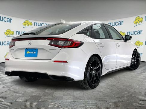 Used 2024 Honda Civic Sport image 6