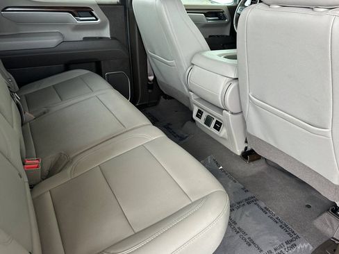 Certified 2026 GMC Sierra 1500 SLT RWD image 18