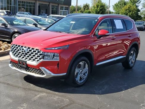 Used 2023 Hyundai Santa Fe SEL w/ Premium Package AWD/4WD image 2