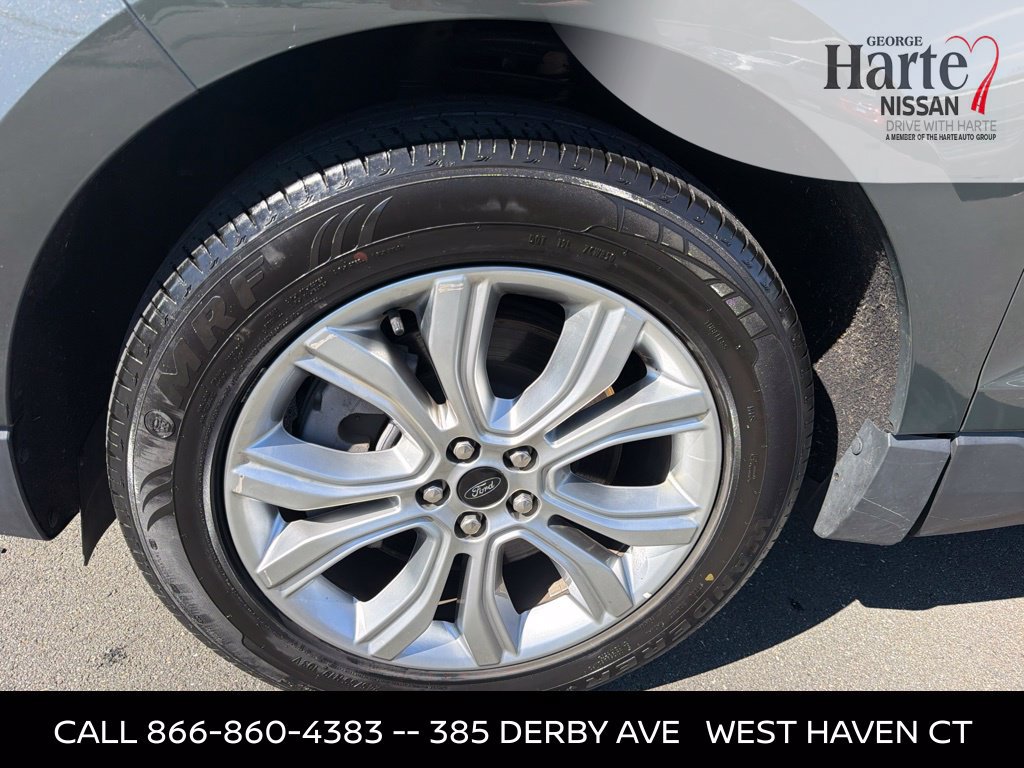 Used 2024 Ford Edge Titanium AWD/4WD image 38