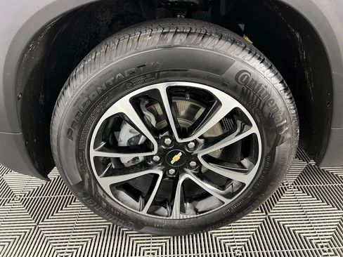 Used 2025 Chevrolet TrailBlazer LT image 11