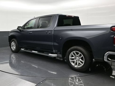 Used 2021 Chevrolet Silverado 1500 LT RWD image 3