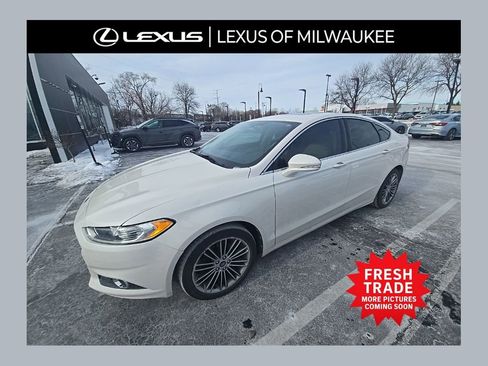Used 2013 Ford Fusion SE image 1