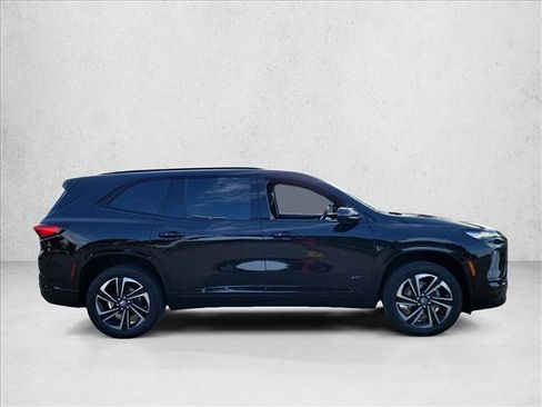 Used 2025 Buick Enclave Sport Touring w/ Power Package FWD image 4