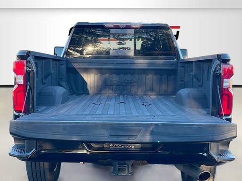 Used 2021 Chevrolet Silverado 2500 High Country w/ Z71 Off-Road Package image 27