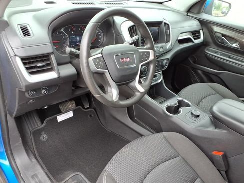 Certified 2024 GMC Terrain SLE FWD image 9