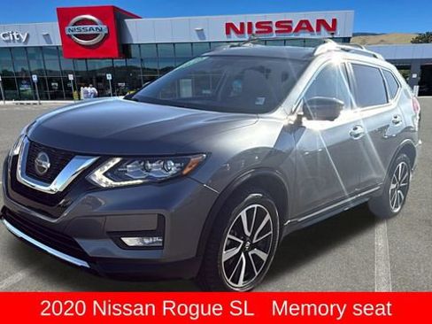 Used 2020 Nissan Rogue SL w/ Premium Package image 7