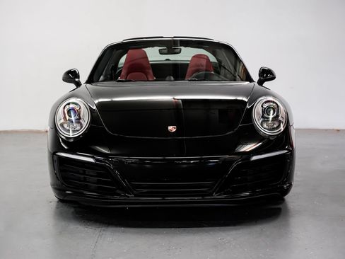 Used 2018 Porsche 911 Targa 4S AWD/4WD image 5