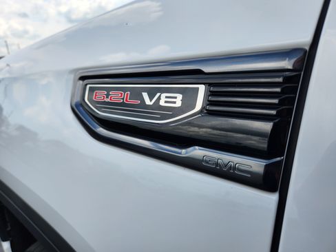 Used 2021 GMC Sierra 1500 AT4 AWD/4WD image 11