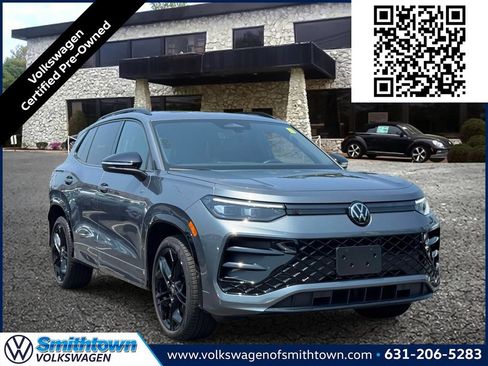 Used 2026 Volkswagen Tiguan SE R-Line AWD/4WD image 1