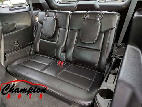 Used 2021 Ford Explorer Limited w/ Equipment Group 301A image 18