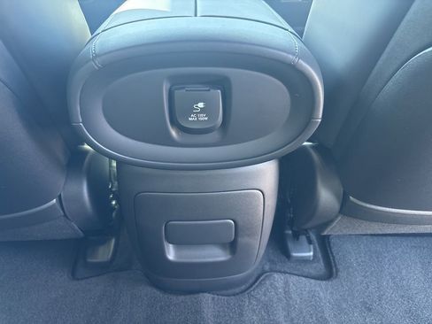 Used 2026 Hyundai Palisade Calligraphy AWD/4WD image 22