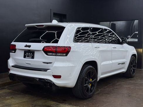 Used 2021 Jeep Grand Cherokee Trackhawk w/ Trailer Tow Group IV image 9