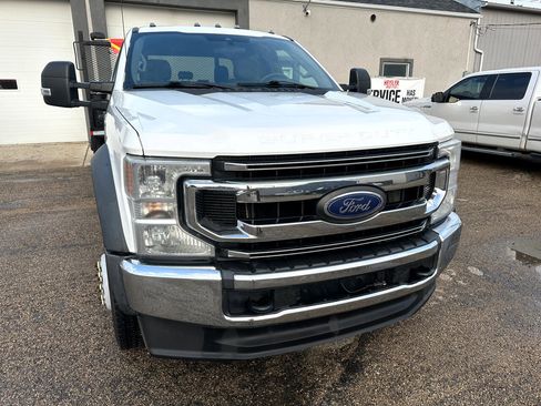 Used 2020 Ford F550 4x4 Crew Cab Super Duty image 3